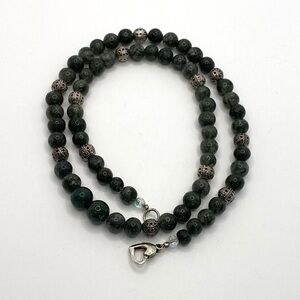 Necklace Artisan Jadeite Stone 18” Silver Clasp